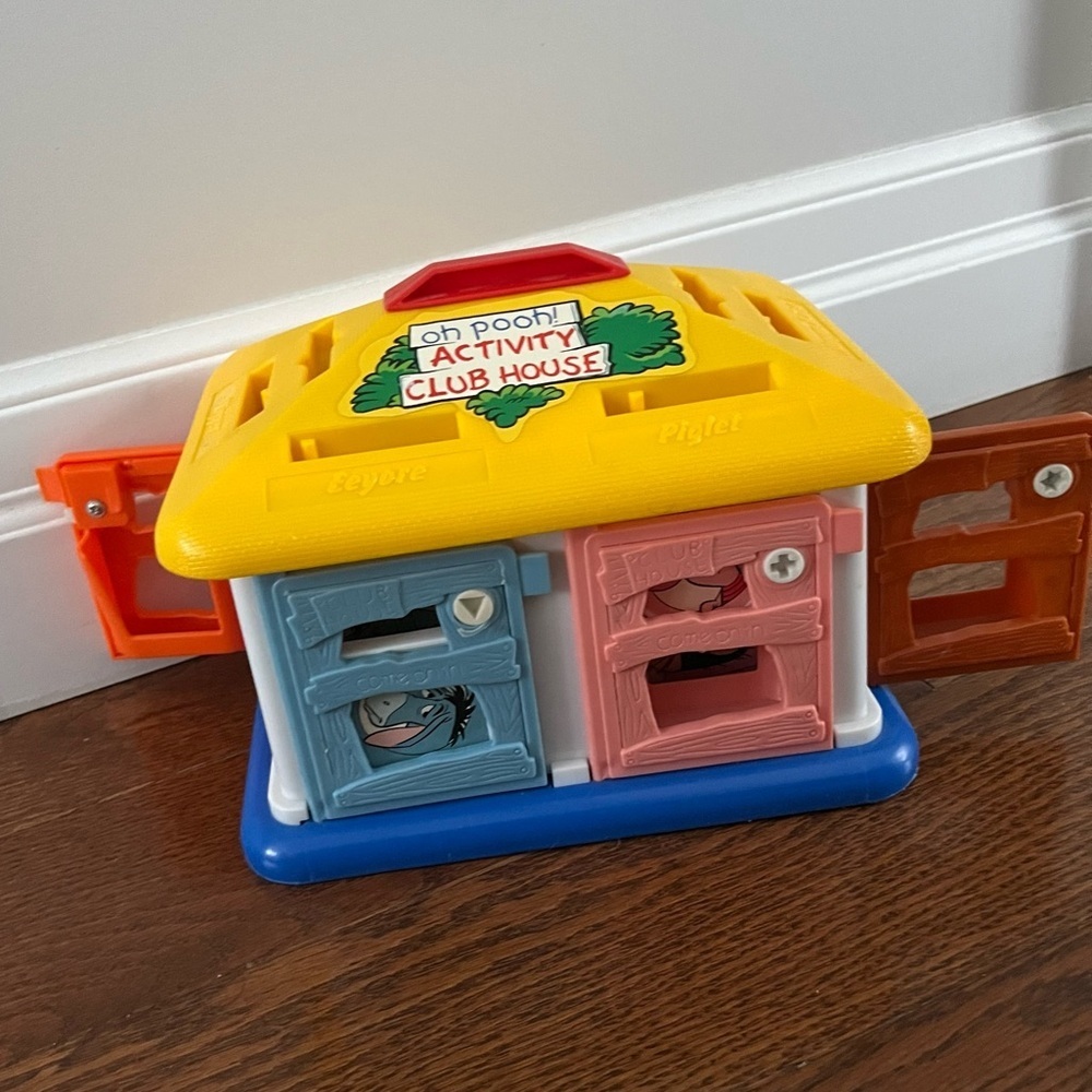 Vintage Winnie The Pooh Oh Pooh! Activity Club House Shelcore 1986 Shape Sorter‌